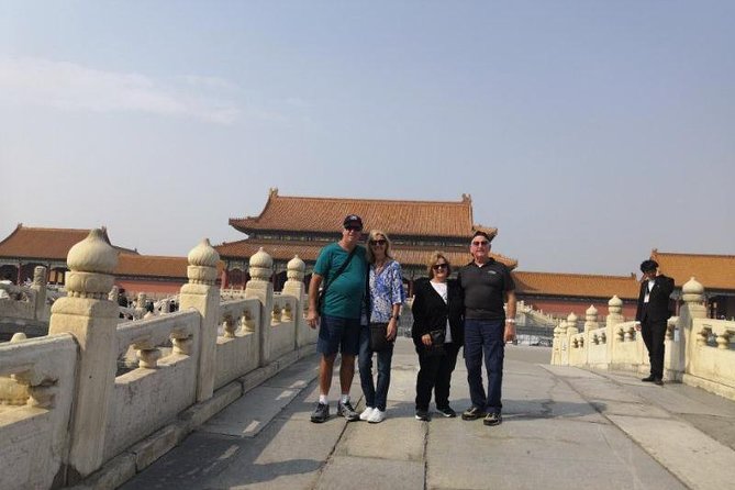 Private Great Wall & Forbidden City Guided Tour from Tianjin Cruise Port - Tiananmen Square: a short, formal pause