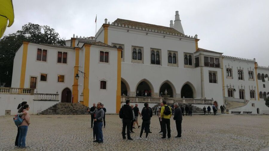 Private Half Day tour Sintra Pena Palace & Initiantion Well - Driving Through the Sintra-Cascais Natural Park