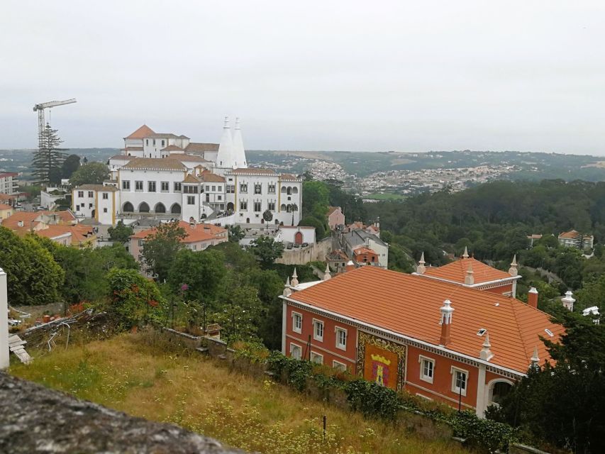 Private Half Day tour Sintra Pena Palace & Initiantion Well - Returning Along the Cascais Coast