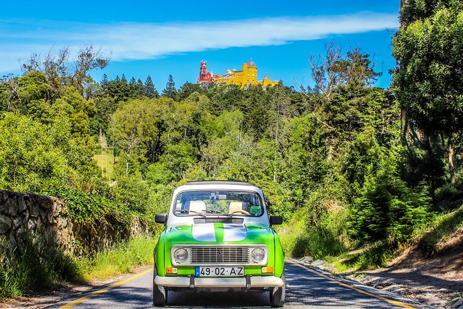Private Local Sintra Tour: Palaces & Coast by Classic Car or Jeep - Fonte da Sabuga and the stories behind Sintra
