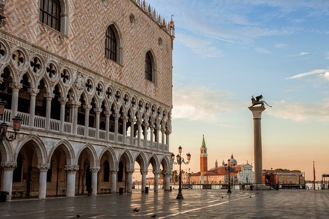 Private or Semi Doge's Palace & Saint Mark's Basilica Guided Tour - Doge’s Palace, from government halls to dark prisons