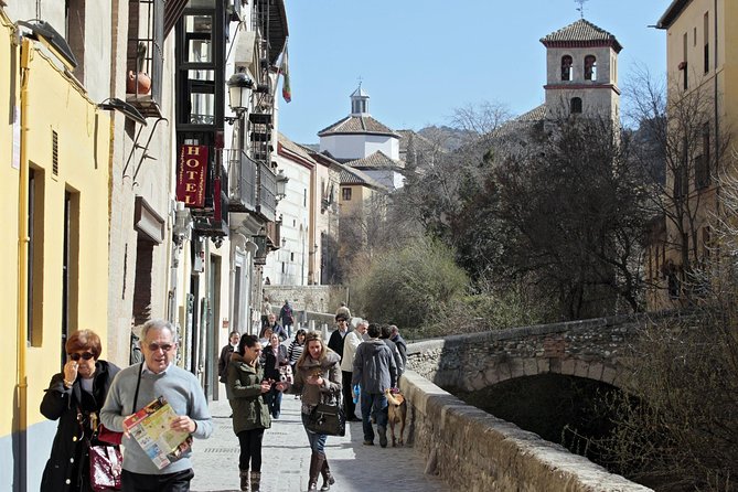 Private shore excursion to the Alhambra Palace from Almeria - What the $669.09 price means