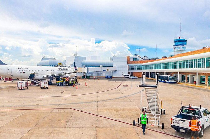 Private Shuttle in Cancun Airport and Moon Palace Sunrise - Booking details that deserve attention
