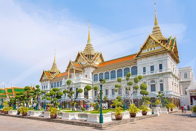 Private Tour: Bangkok's Grand Palace Complex and Wat Phra Kaew - Wat Phra Kaew and the jade Buddha