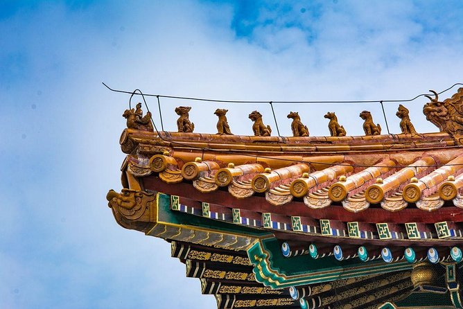 Private Tour: Forbidden City and Mutianyu Great Wall with Cable Car or Toboggan - Tiananmen Square before the palace gates