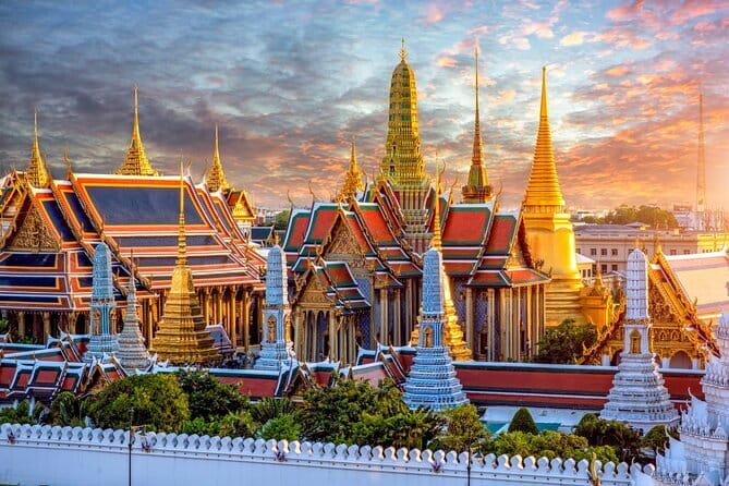 Private Tour: Grand Palace,Wat Phra Kaew, Museum&Cooking Class - From market ingredients to a Thai cooking class