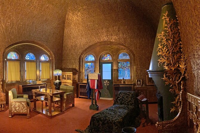Private Tour in Bran Castle, Peles Castle, and Brasov - Is the $118.96 price good value?
