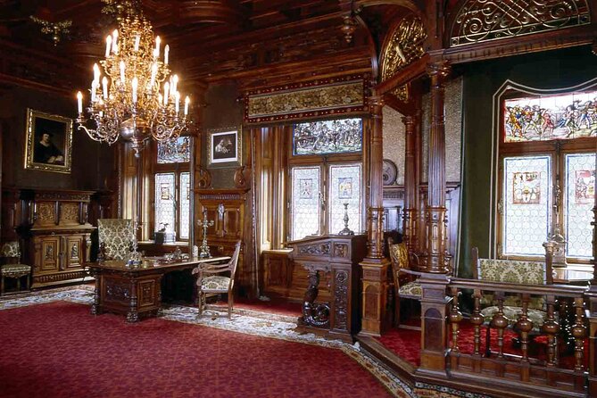 Private Tour in Bran Castle, Peles Castle, and Brasov - Who will enjoy this tour most?