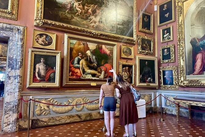 Private Tour of Pitti Palace with Boboli Garden - The rooms, furniture, mosaics, and frescoes