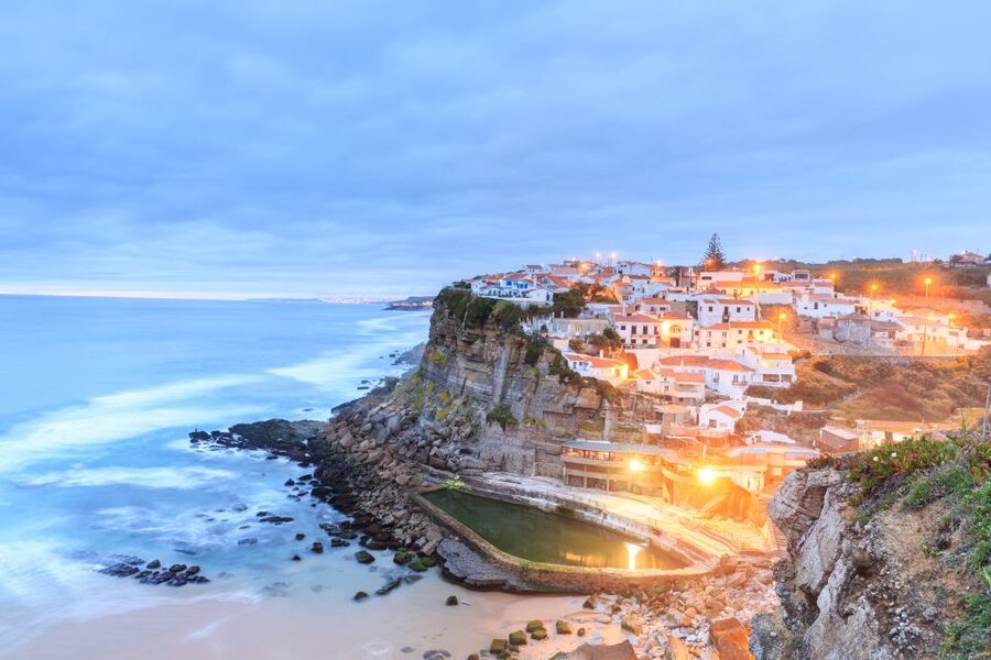Private Tour - Sintra with Pena Palace and Cascais - What the Guide Can Do for You