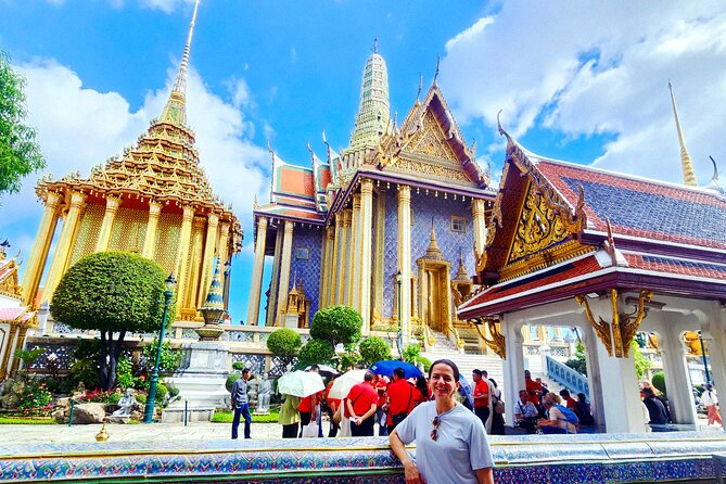 Private Tour to Grand Palace of Bangkok, Pho and Arun Temple - Wat Arun beside the Chao Phraya River