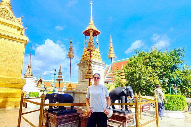 Private Tour to Grand Palace of Bangkok, Pho and Arun Temple - What the private transport adds