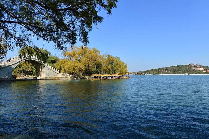 Private Tour to Mutianyu Great Wall and Summer Palace - A private route to two major Beijing sights