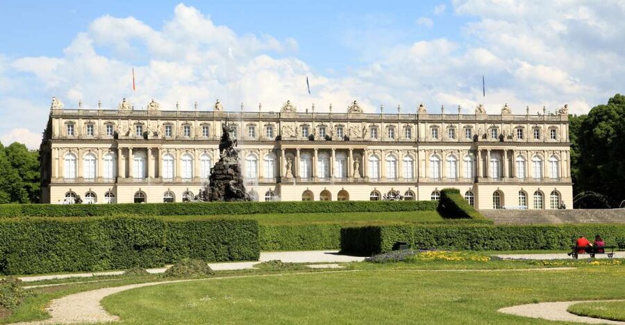 Private Van Tour to the Royal Palace of Herrenchiemsee - Is $510 per person a fair price?