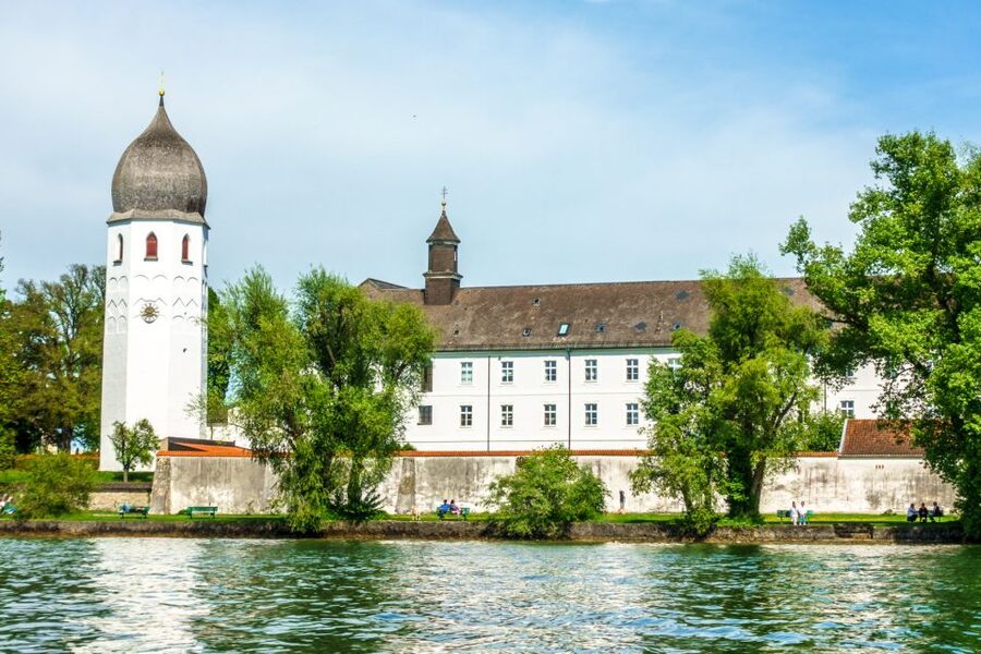Private Van Tour to the Royal Palace of Herrenchiemsee - FAQ