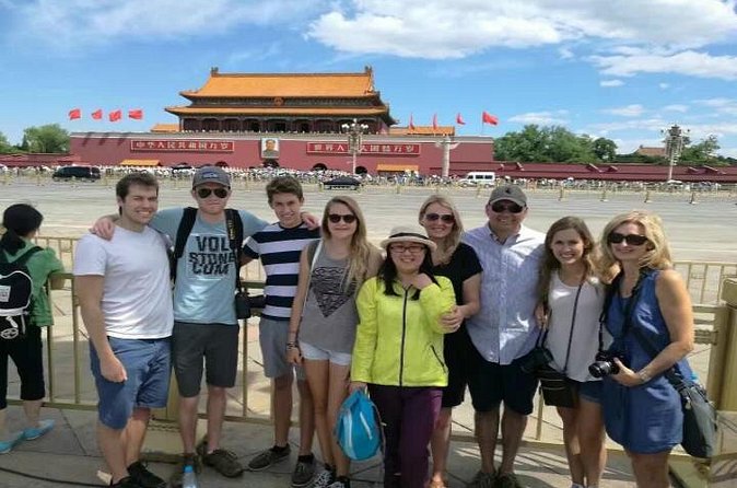 Quality Coach Day Tour to Tiananmen Square and Forbidden City plus Badaling Great Wall - The $138 price and what it really covers
