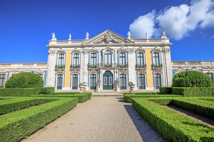 Queluz National Palace & Gardens Ticket - Entering the palace with a fast-track ticket