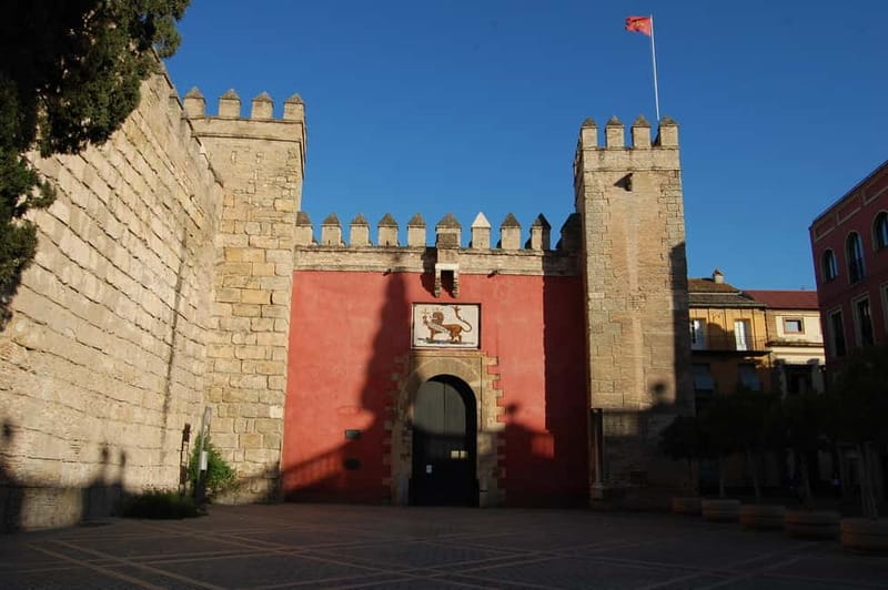 Real Alcázar of Seville Skip-the-Line Private Tour - The Mudéjar Palace and Pedro I’s rooms