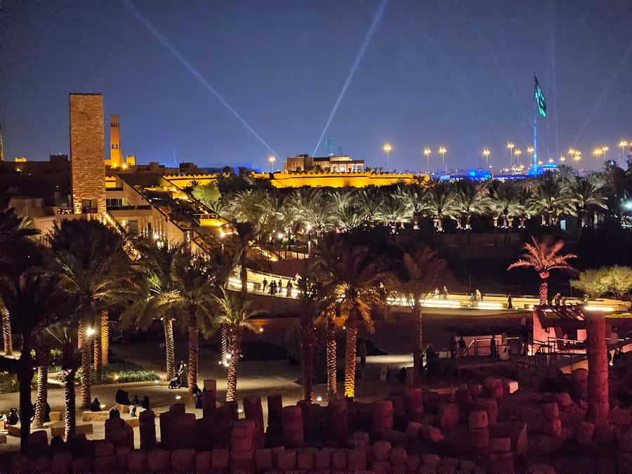 Riyadh: Diriyah, AL Masmak Fortress, AL Murabba Palace Tour - Al Murabba Square and the royal chapter
