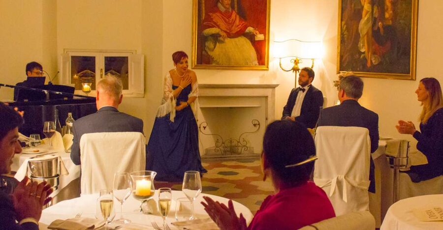 Rome: Dinner and Opera Performance at Palazzo Pamphili - What kind of evening is this?