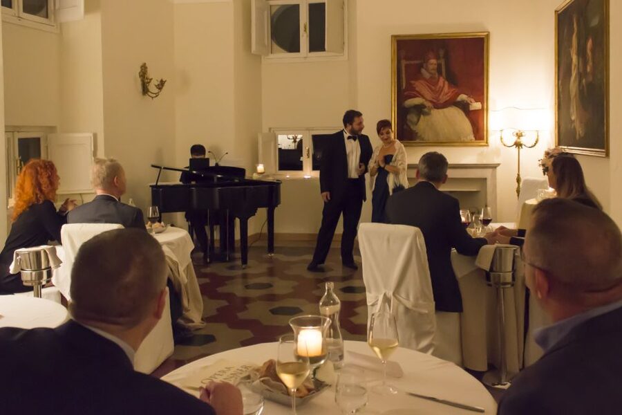 Rome: Dinner and Opera Performance at Palazzo Pamphili - Entering the Innocenzo X Hall