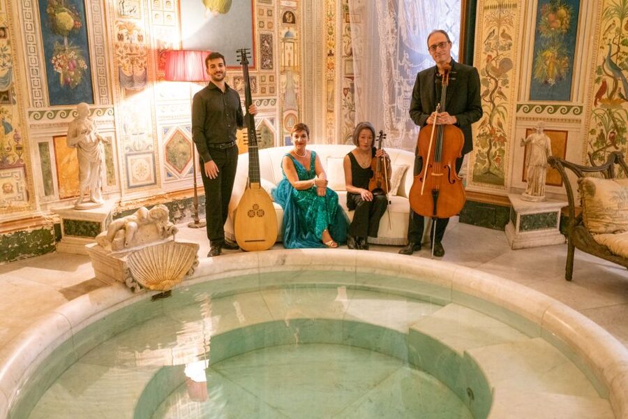 Rome: Opera Concert in Palazzo Doria Pamphilj - Adding the traditional Roman dinner