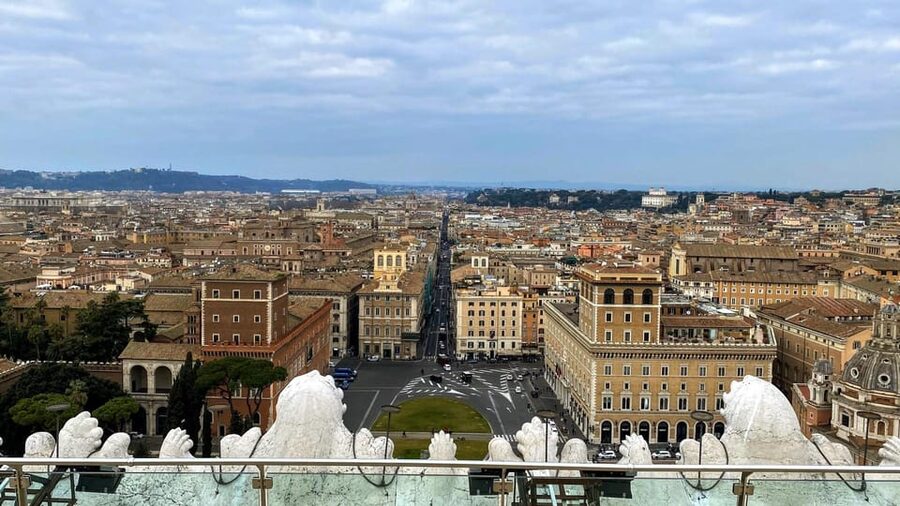 Rome: Vittoriano with Rooftop & Palazzo Venezia Hosted Entry - Inside Palazzo Venezia