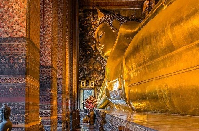 Royal Grand Palace And Wat Pho - What this tour does especially well