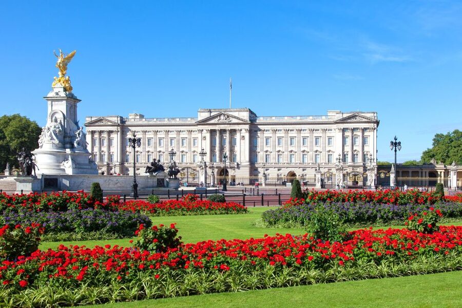Royal London Tour incl Buckingham Palace & Changing of Guard - Seeing the Changing of the Guard without false promises