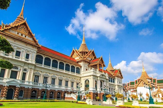 Royal Palace Bangkok Entrance Ticket with Hotel Pick Up - Royal halls, government buildings, and official use