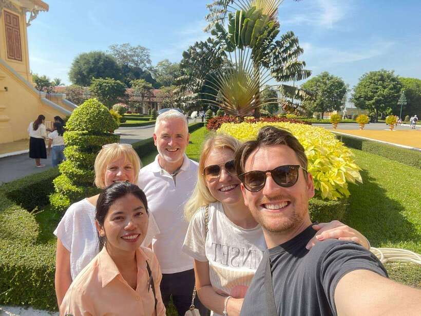 Royal Palace, National Museum & Wat Phnom with Private tour - Should you book the Royal Palace, National Museum, and Wat Phnom tour?