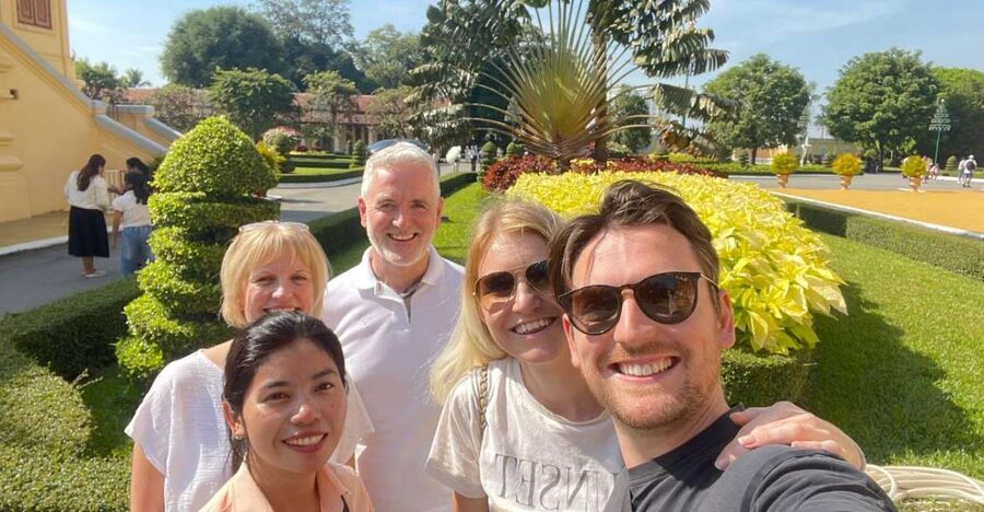 Royal Palace, National Museum & Wat Phnom with Private tour - Is $59 per person good value?
