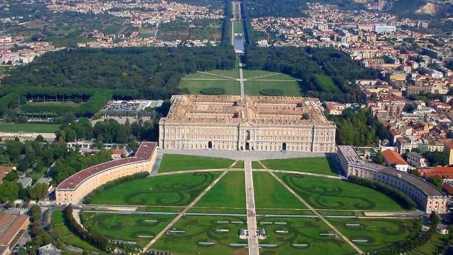 Royal Palace of Caserta: Entrance Ticket - Skip the Line WITH OPTIONAL TRANSFER - Entering the Royal Palace of Caserta