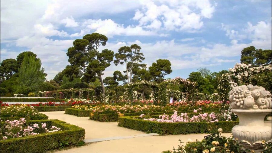 Royal Palace of Madrid Skip-the-Line and Retiro Park Tour - FAQ