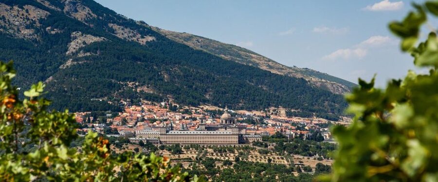 Royal Site of San Lorenzo de El Escorial Entrance Ticket - Gardens, mountain views, and the Valley of the Fallen