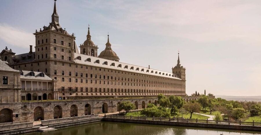 Royal Site of San Lorenzo de El Escorial Entrance Ticket - Getting from Madrid to the monastery