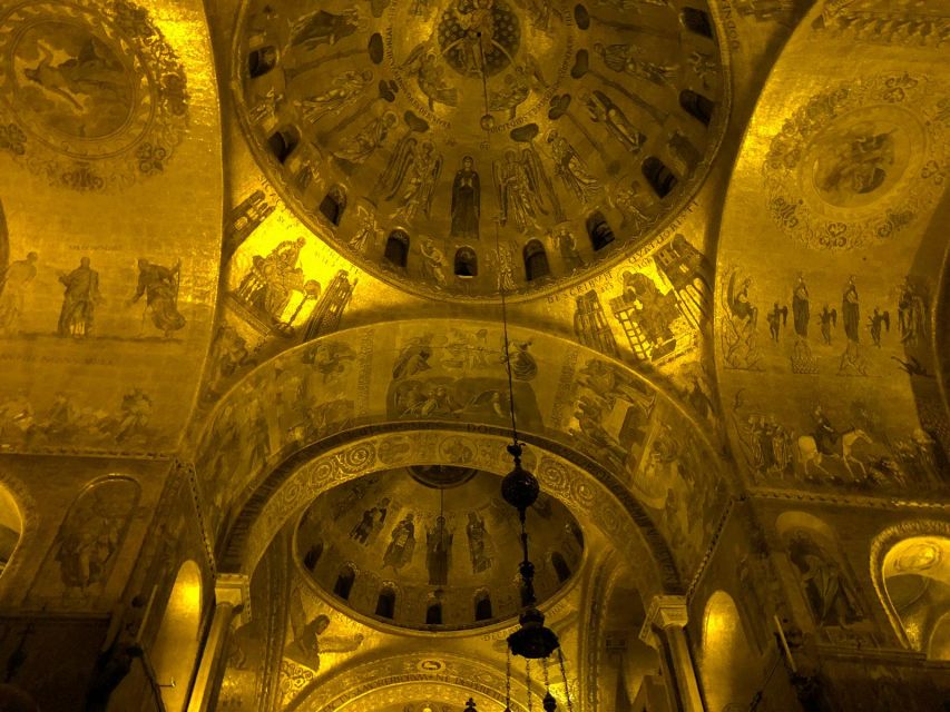 Saint Mark's and Doge's Palace: VIP After Hours Tour - Visiting the crypts beneath the church