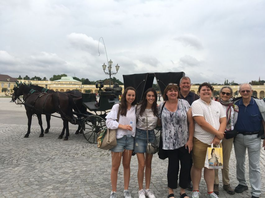 Schönbrunn Palace & Gardens Tour - Meeting at the Schönbrunn Arrival Centre