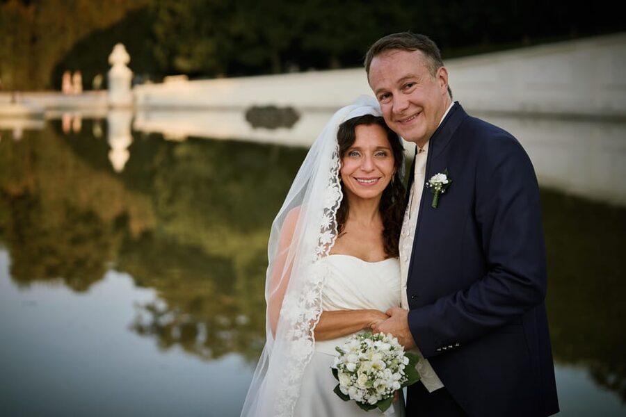 Schönbrunn Palace Private Photoshooting tour - The palace garden: room for natural moments