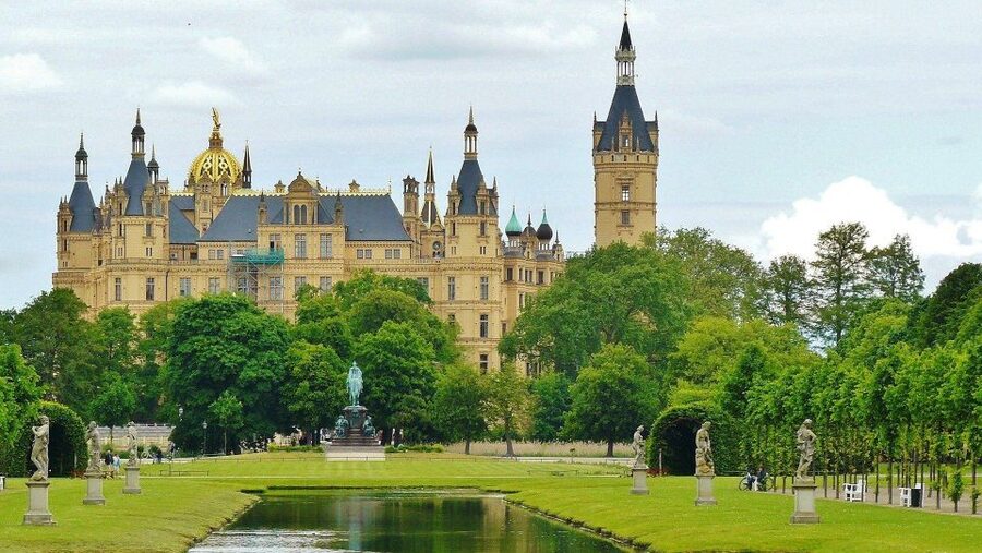Schwerin: Private Guided Walking Tour - Napoleon and German unification add political context
