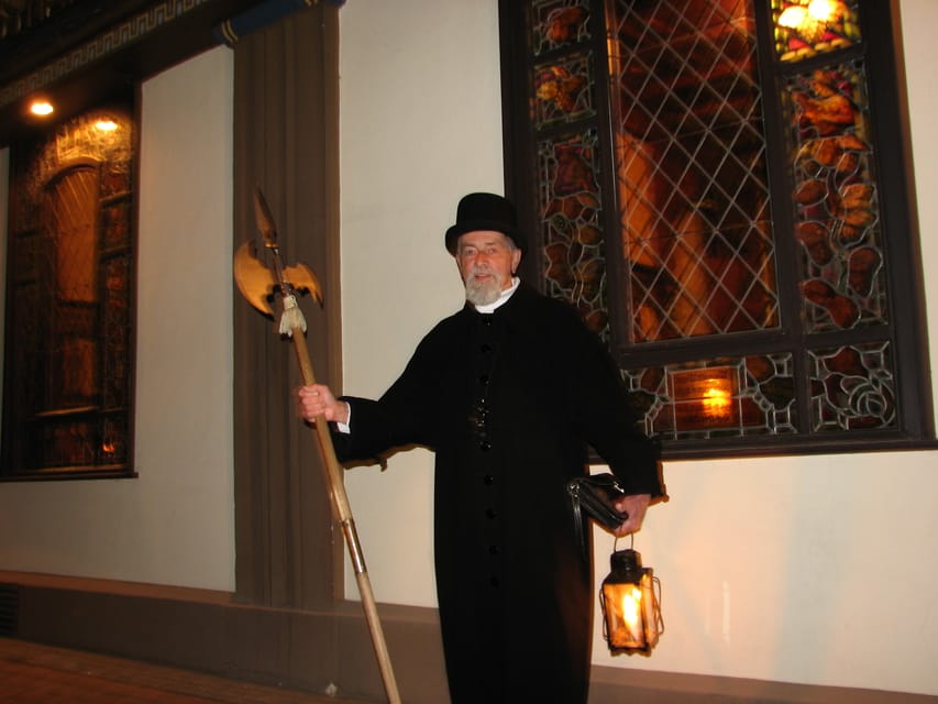 Schwerin: Tour with the Night Watchman - Key points to know before booking