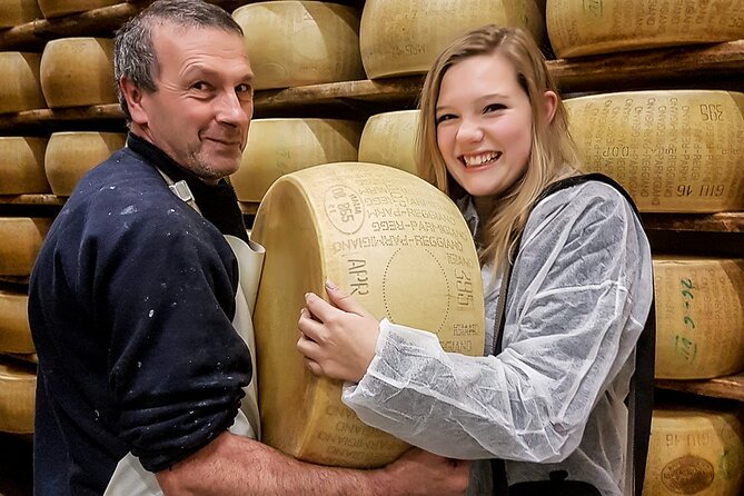 Secrets of Parmigiano Reggiano and Balsamic Vinegar - Tasting Emilia-Romagna’s table at the farmhouse