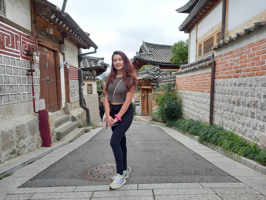 Seoul: 4-Hour Guided Tour to Palace, Bukchon, Jogyesa Temple - Key points to know before booking