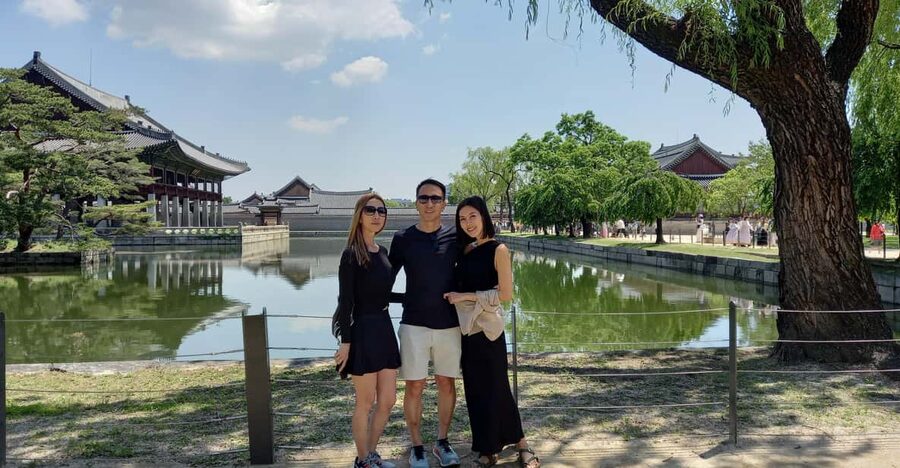 Seoul: 6-Hour Guided Tour to City Highlights, Palace & More - Key points at a glance