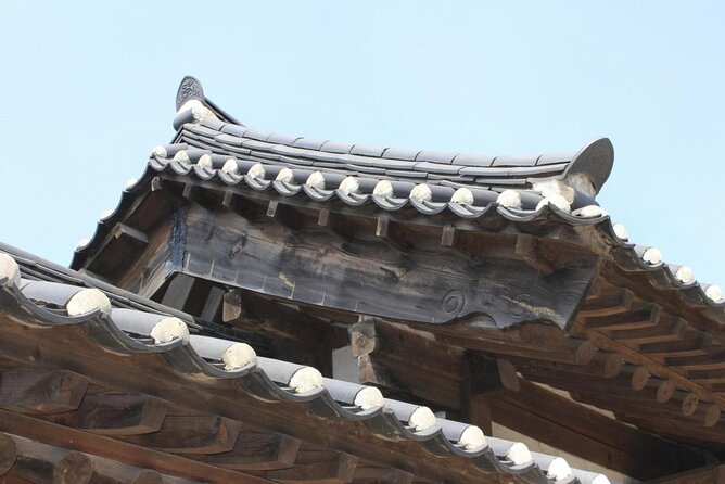 Seoul City Sightseeing Tour Including Gyeongbokgung Palace, N Seoul Tower, and Namsangol Hanok Village - Jogyesa Temple, a calm opening to the day
