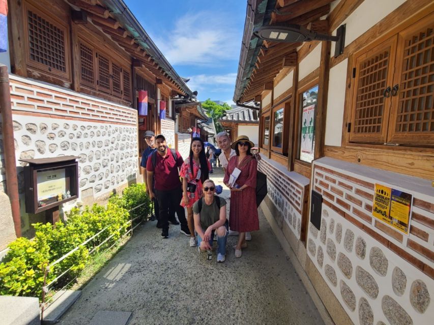 Seoul: Deoksugung Palace Heritage Walking Tour - Why this route gives you more than a palace tour