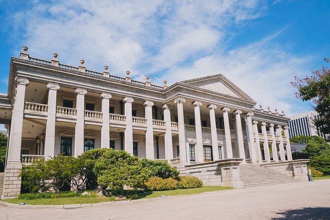 Seoul: Deoksugung Palace Night Tour - Why Deoksugung tells a different royal story