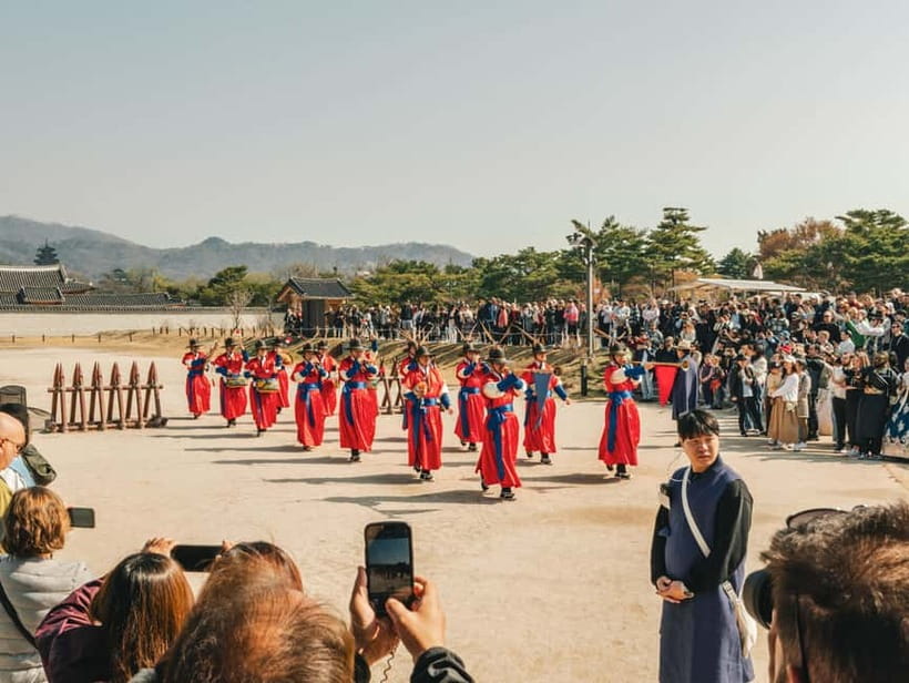 Seoul Half-Day City Highlight, Palace Tour with Hanbok - Is $49 a fair price?