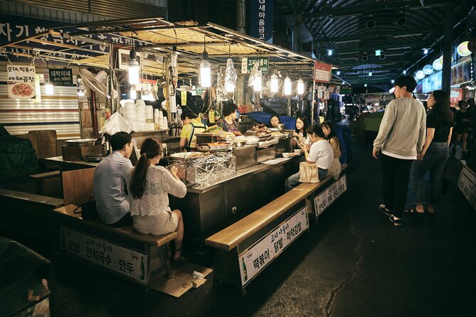 Seoul Night Palace & Market Food Tour with Vehicle - Should you book it?