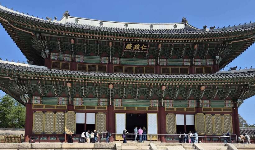 Seoul: UNESCO Palace and Street Foods Guided Tour - Key points to know before booking